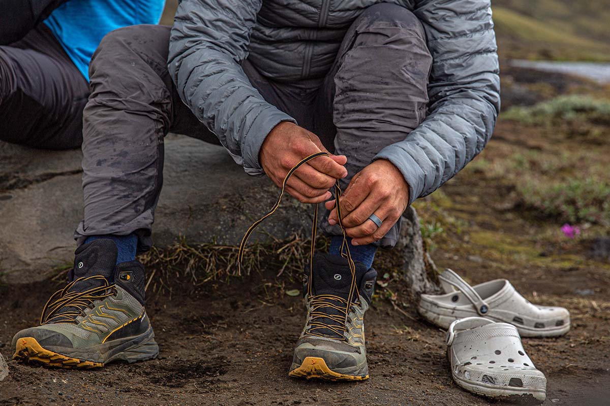 Scarpa Rush Mid 2 GTX hiking boots (tying laces)